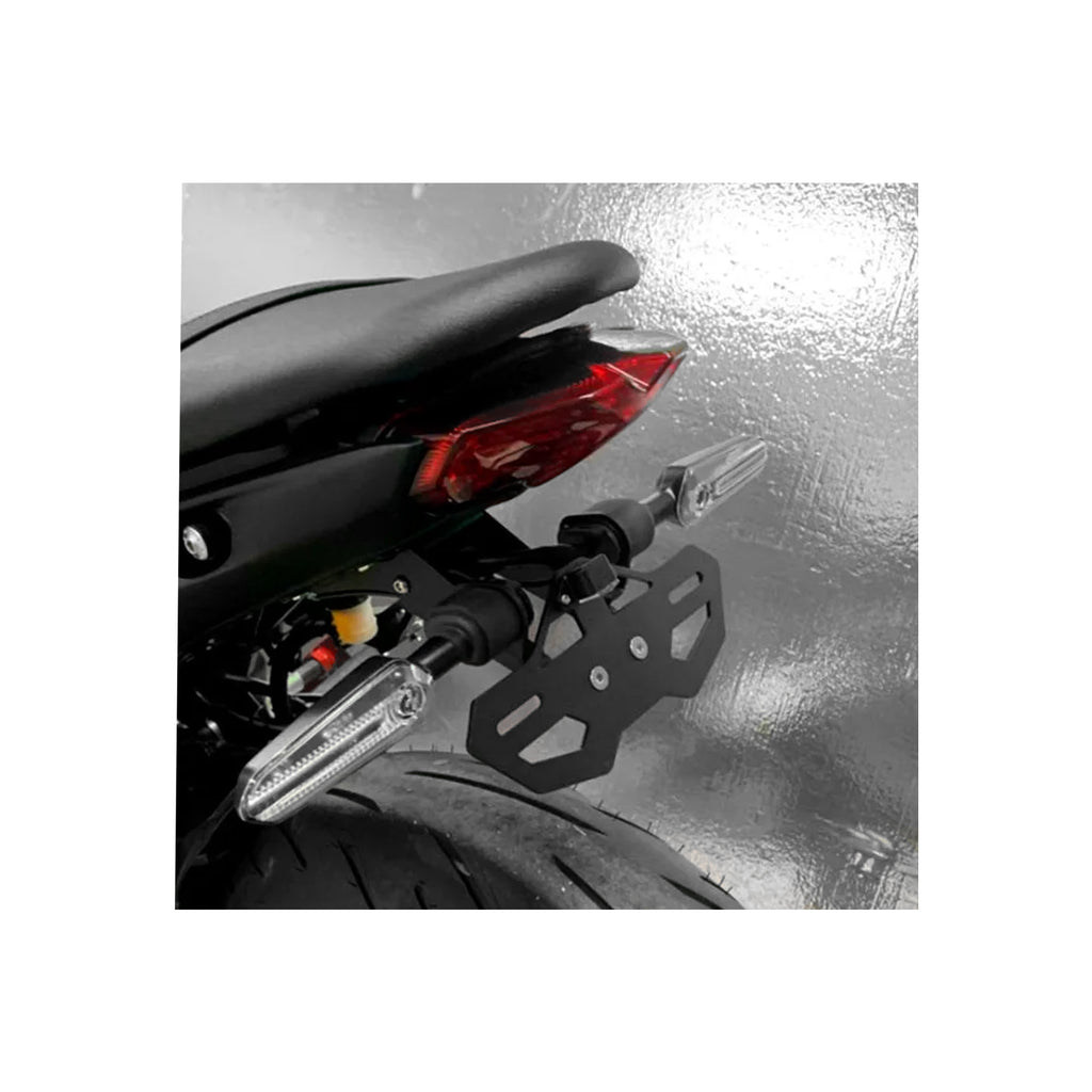 قاعدة رقم مع ضوء للدراجات النارية من طراز ياماها - 875660