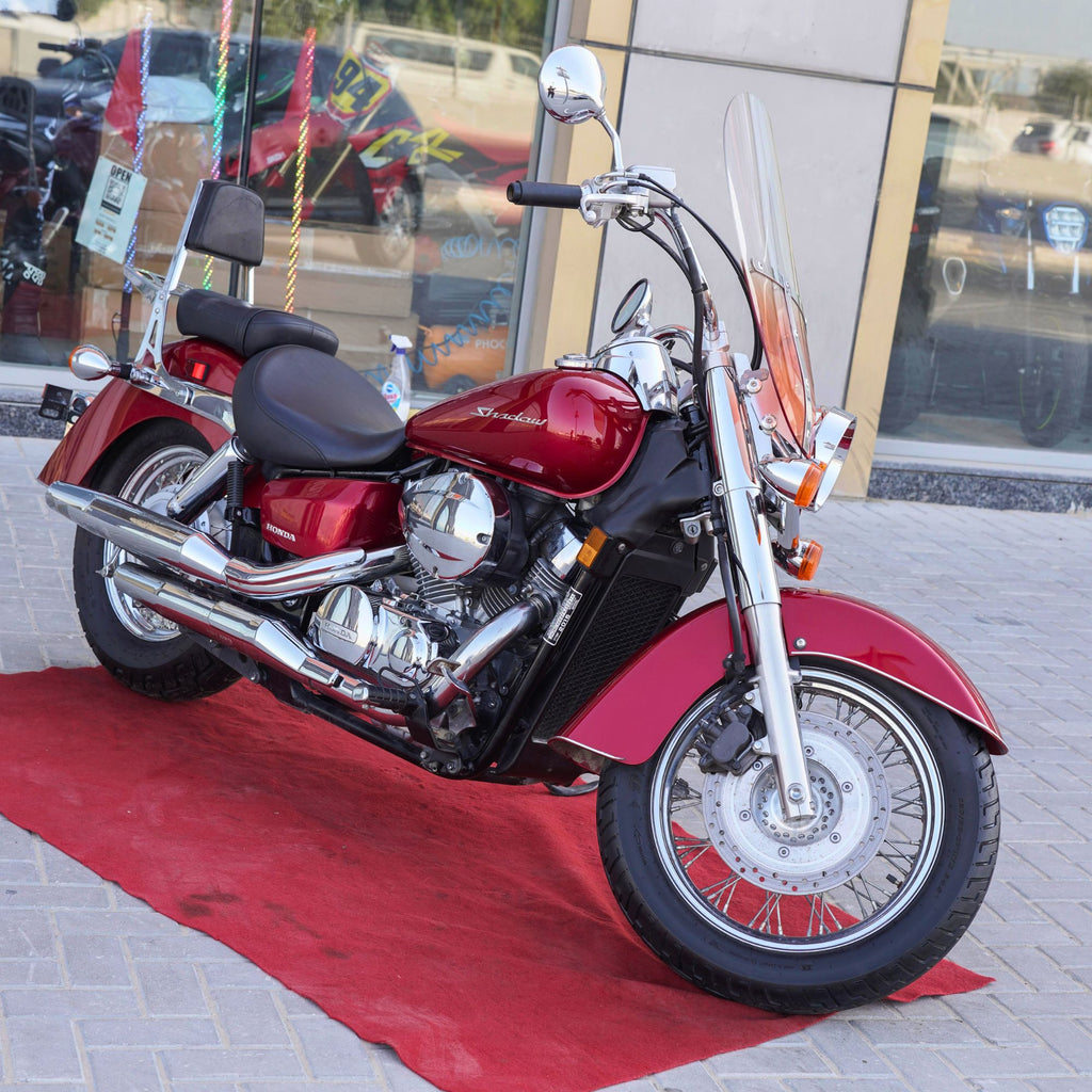 دراجة نارية هوندا شادو 750CC كروزر موديل 2015 للبيع - اتصل الآن على 00971555598040