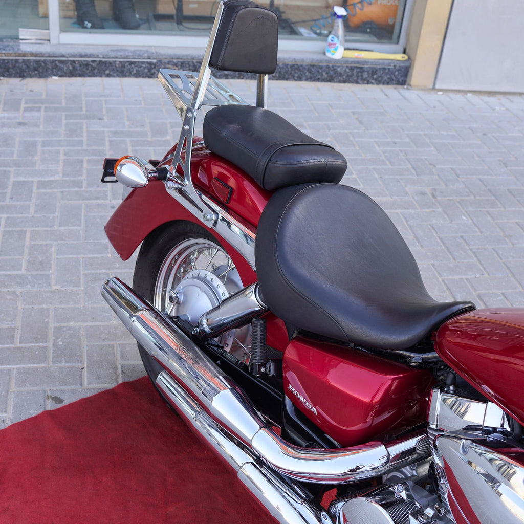دراجة نارية هوندا شادو 750CC كروزر موديل 2015 للبيع - اتصل الآن على 00971555598040