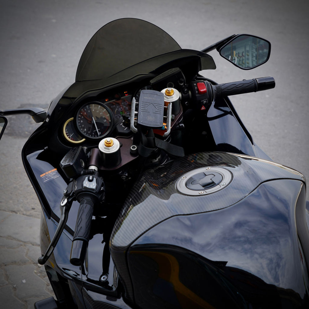 Used 2022 Hayabusa Extended Chassis Carbon Body Motorcycle - 0555546678