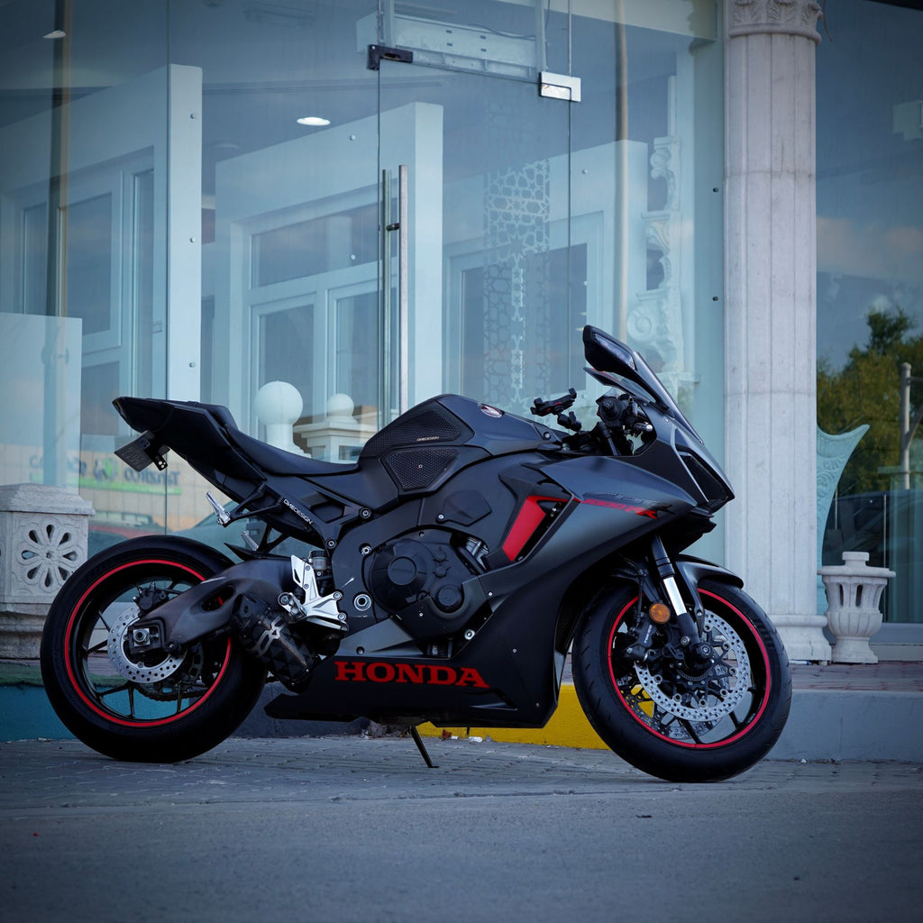 Used 2018 Honda CBR1000RR Motorcycle for Sale In Abudhabi - 0555546678