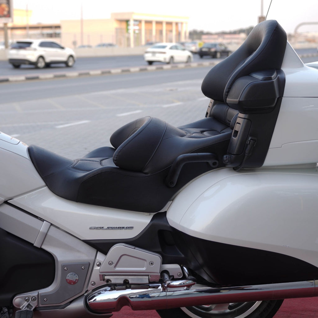 Used 2017 Honda Goldwing 1800cc Touring Motorcycle In Sharjah - 0555598040