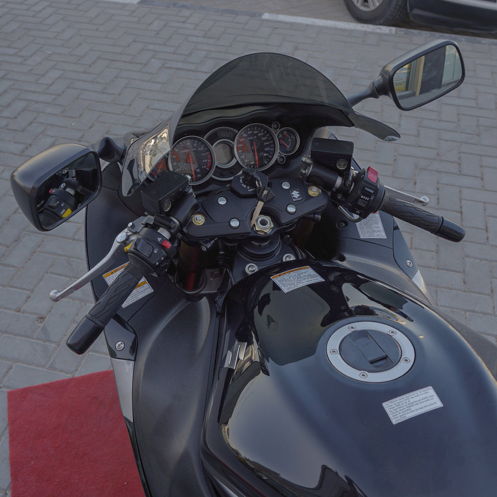 هايابوسا 1300CC موديل 2013 للبيع اتصل الآن على 00971555598040